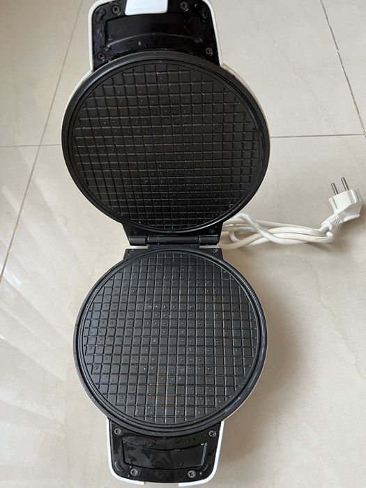 Электровафельница