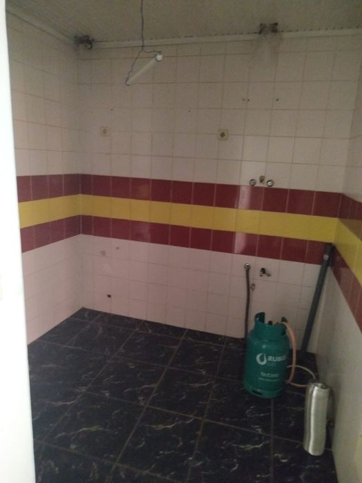 Loja / estabelecimento para arrendar