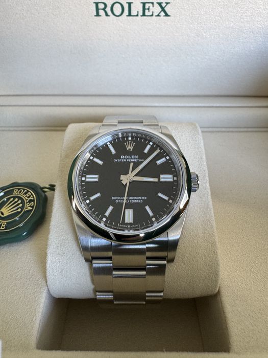 Rolex Oyster Perpetual 126000