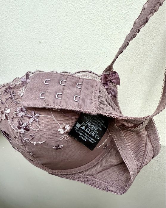 Nowy biustonosz Next