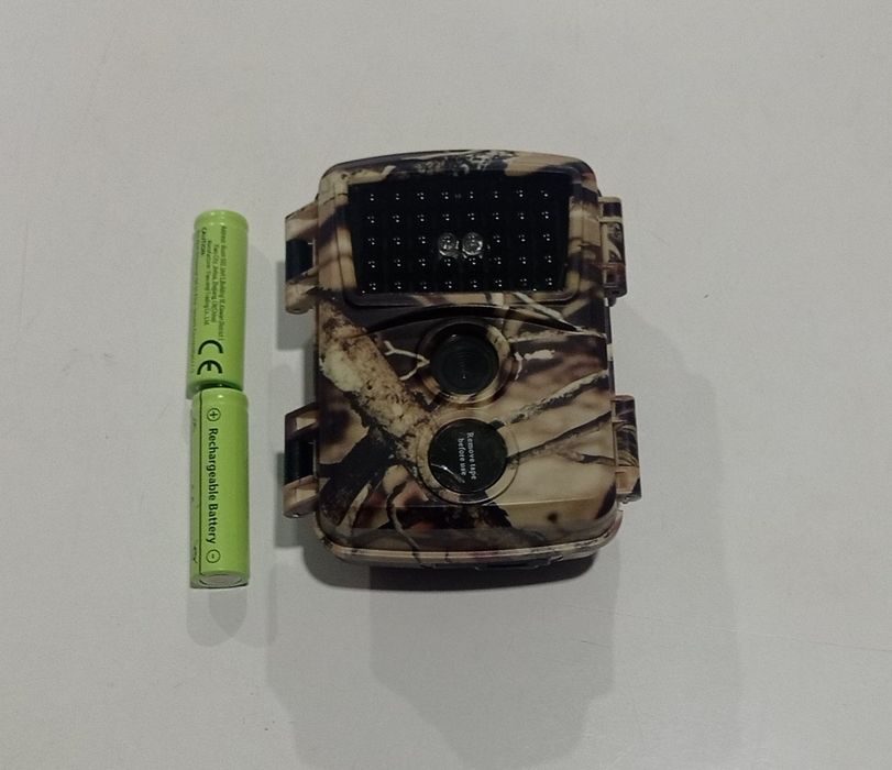 Câmera trail sem WiFi + cartão 32g