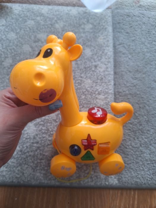 Żyrafa interaktywna Smiki