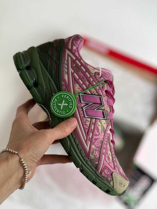 Женские кроссовки New Balance Jack Harlow x 1906R Premium. 36-41