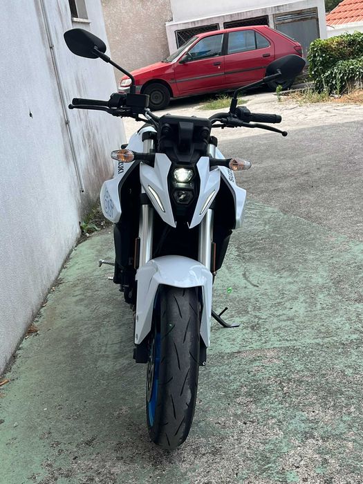 Suzuki GSX-8S (5.080 km) – Como Nova