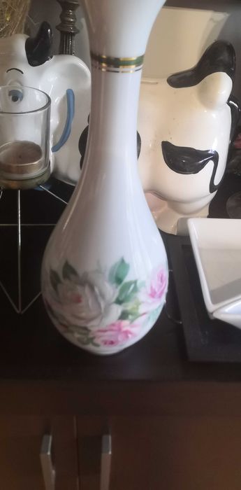 Estatuetas e pequenas peças decorativas