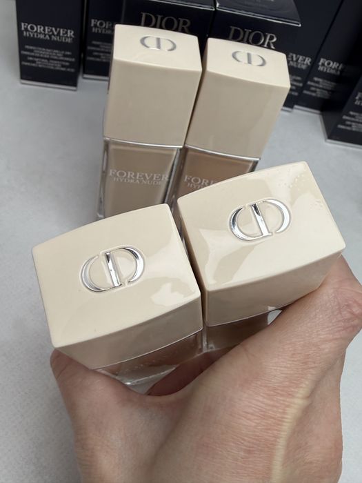 Тональний крем Dior 1N