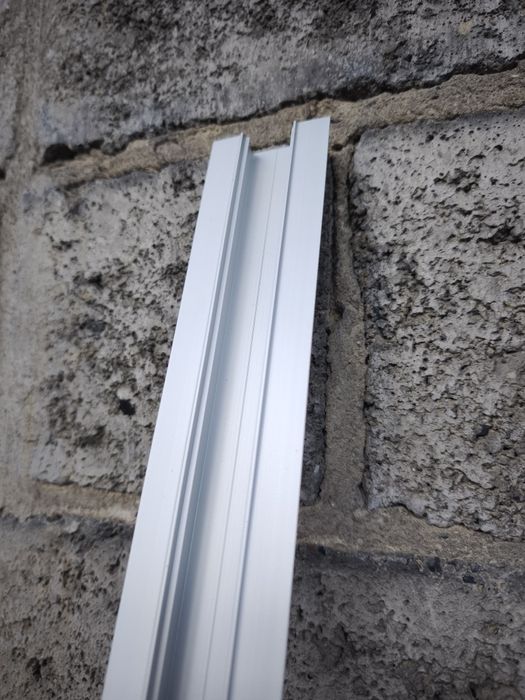 Profile aluminiowe srebrne anodowane do taśm led 2m