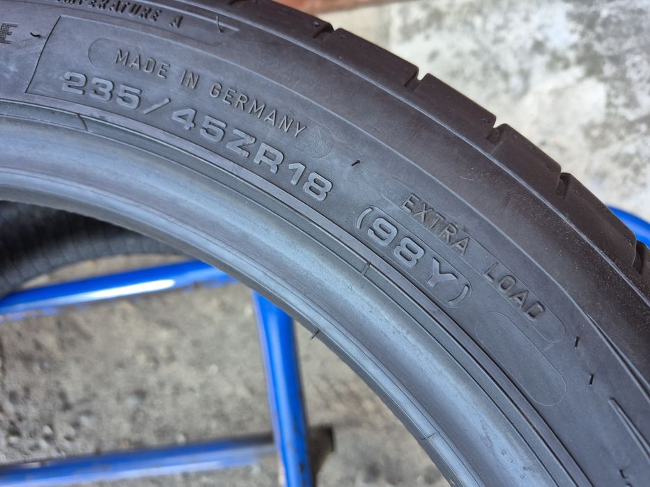235/45/18 R18 Dunlop Sport Maxx RT2 літо 4шт ціна за  1шт шини