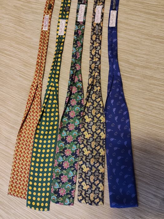 Laços/Gravatas 100% seda  de Senhora marca fil a fil Paris