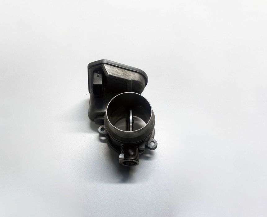 Дросельна заслонка ( 2.0D-2.5D-3.0D-4.4D ) - BMW E87. E90. E91. E92. E93. E60. E61. E63. E64. E65. E66. X3 E83. X5 E53. E70. X6 E71. E72
