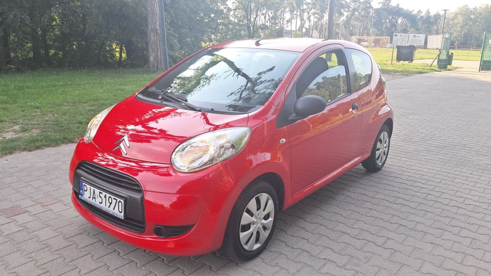 Okazja.Ładny Citroen z małym przebiegiem.