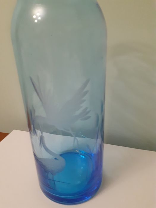 Ваза  скляна,нова.Висота  24см.