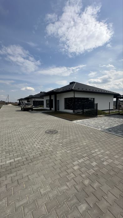 Продаж; Сучасний будинок; Чернівці, Годилів, В. Кучурів; новобудова;