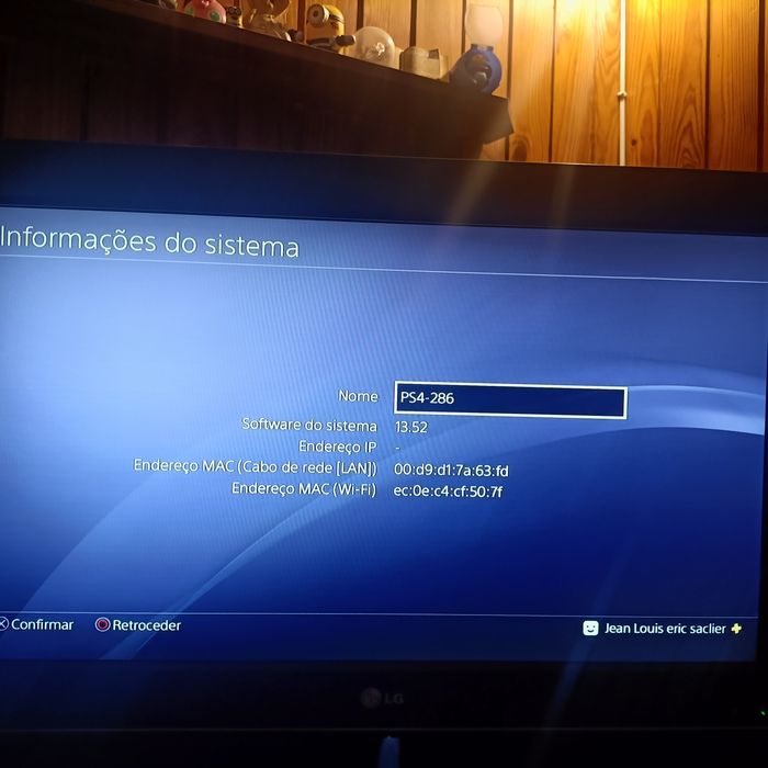 PlayStation 4 + comando