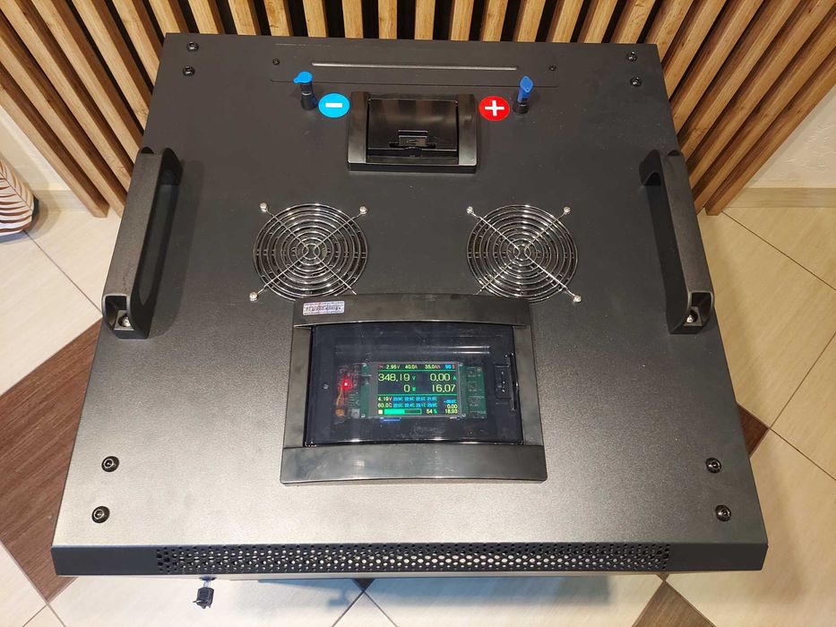 Magazyn energii pylontech CAN 400V 38ah 12KWH