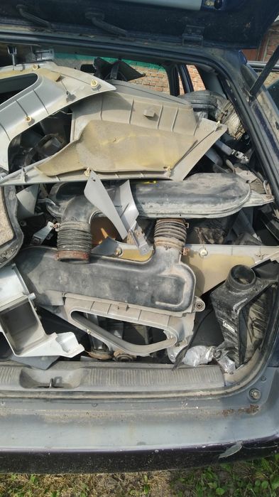 Пластик Запчастини Мазда 626 GF,GW 1997-2002. Mazda 6 GG,GY 02-08