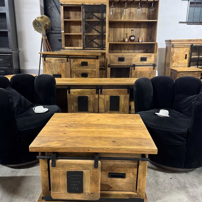 Piękny mały stolik kawowy do salonu z szufladą seria Works ZAPRASZAM