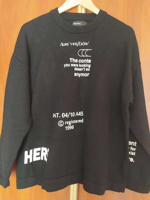Светр стильний шерстяний Bershka