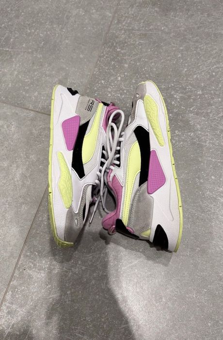 Женские кроссовки Puma