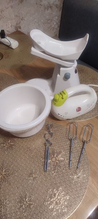 Продам міксер Сатурн.