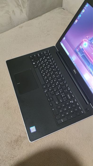 Ноутбук Dell Бізнес-клас Core i3-8gen / DDR4 / SSD M.2 / Стан ідеал!