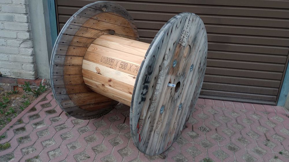 Bęben szpula kablowa - stół Grill