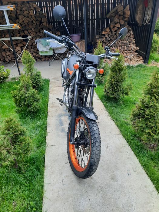 Продам yamaha tricker