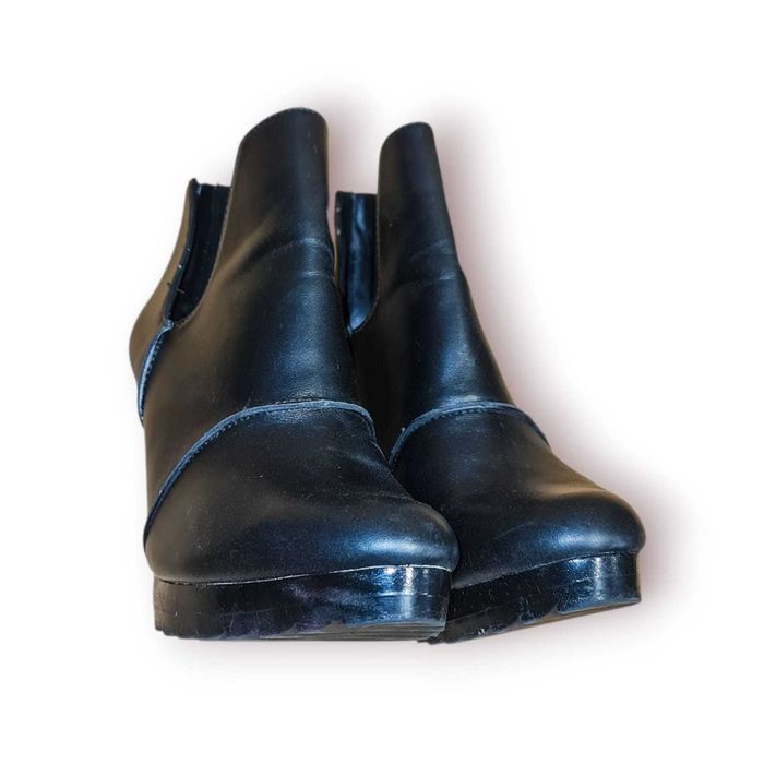 Botins Zara Trafaluc em Preto – Tam. 39
