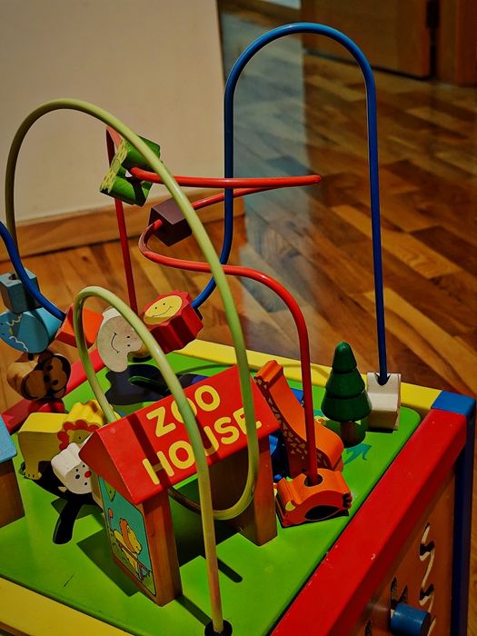 Brinquedo Criança - Caixa Multifunções