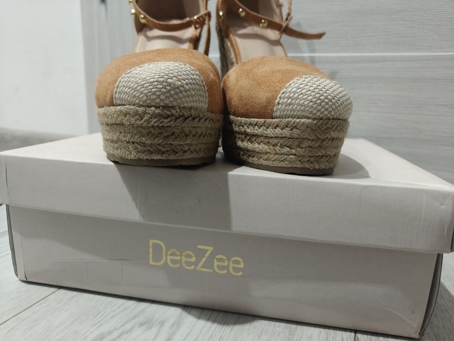 Koturny espadryle sandały damskie DeeZee 39 camel