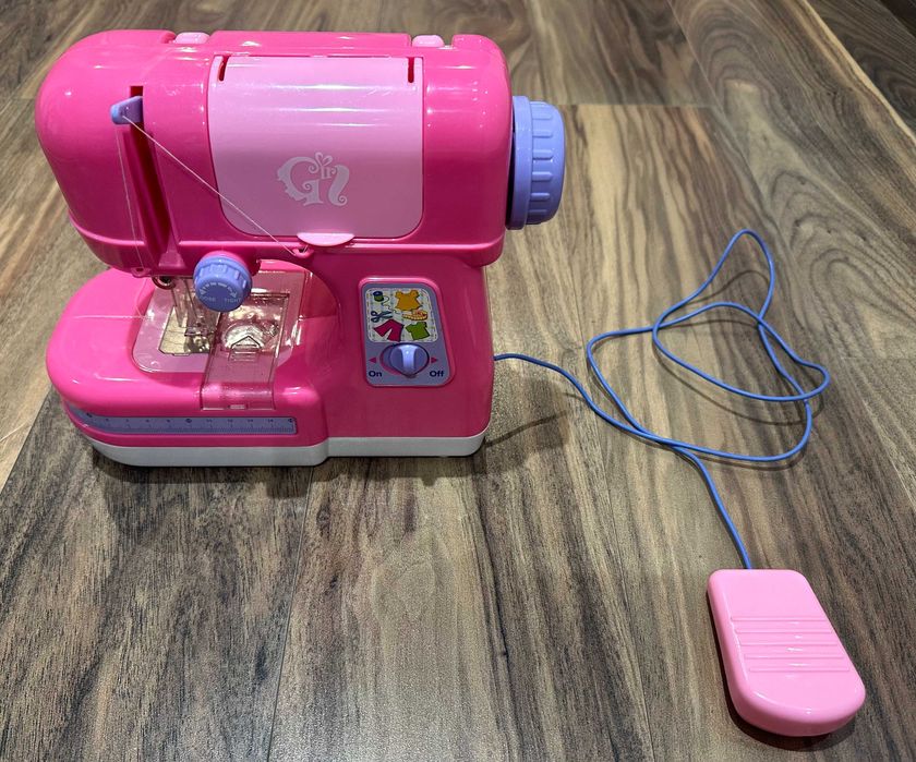 Máquina de costura de brincar