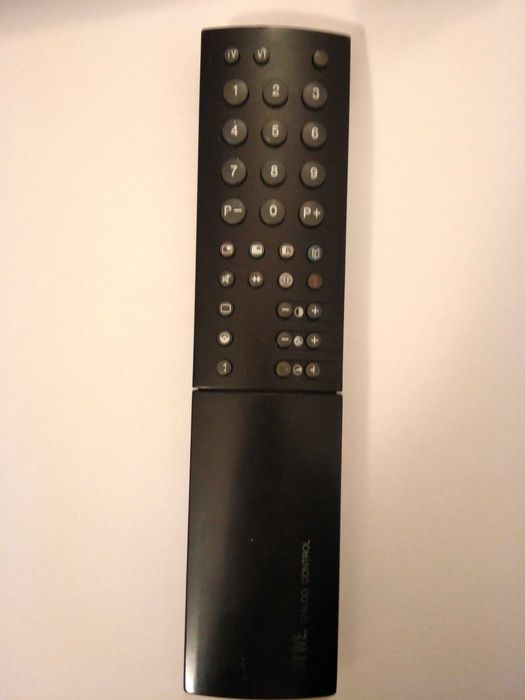 Pilot Loewe Dialog Control, oryginalny, w pełni sprawny, stan idealny