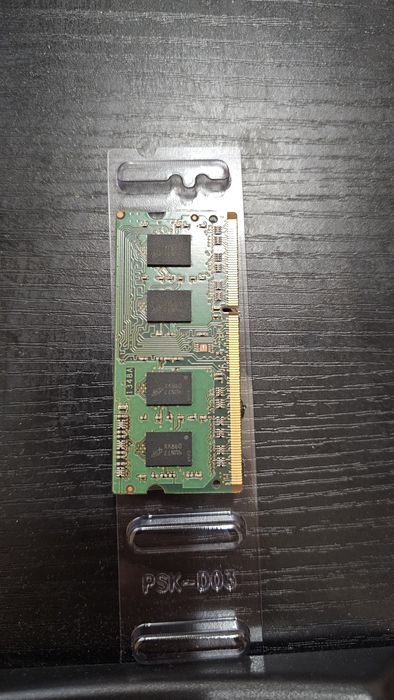 SODIMM DDR3L 4GB 1600 1.35V SKhunix для ноутбуков