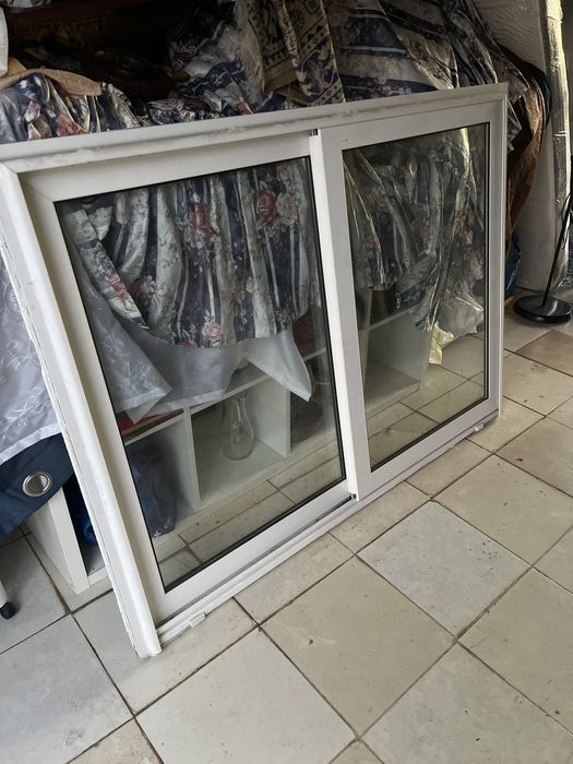 8 janelas  em aliminio branco