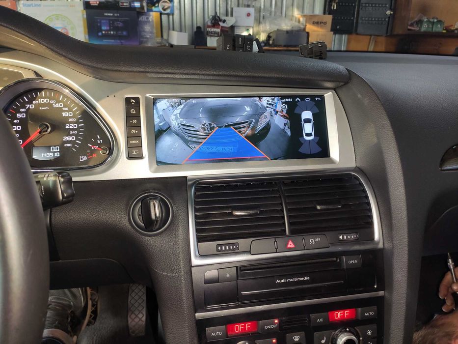 Штатная магнитола для Audi Q7 8+64Gb, 10.25  Androidauto, CarPlay.