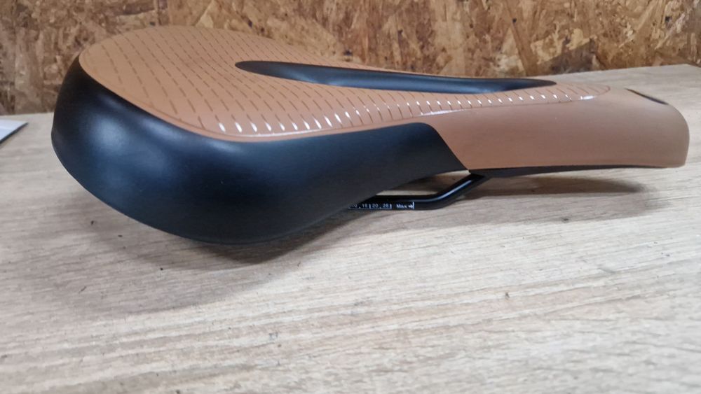 Super Wygodne szerokie siodełko Procraft 180 mm