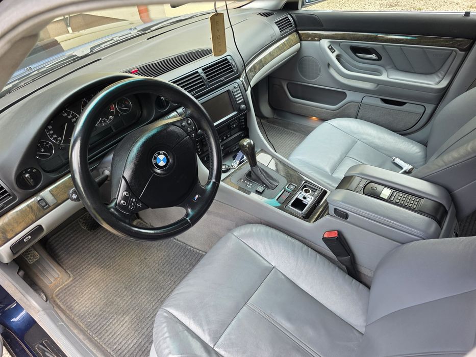 Bmw e38 735i V8 2001