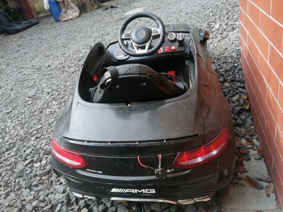 Autko na akumulator mercedes C63  dla dziecka