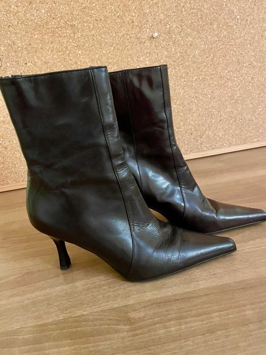 Botas ALDO Castanhas em Pele Tam. 38 em bom estado