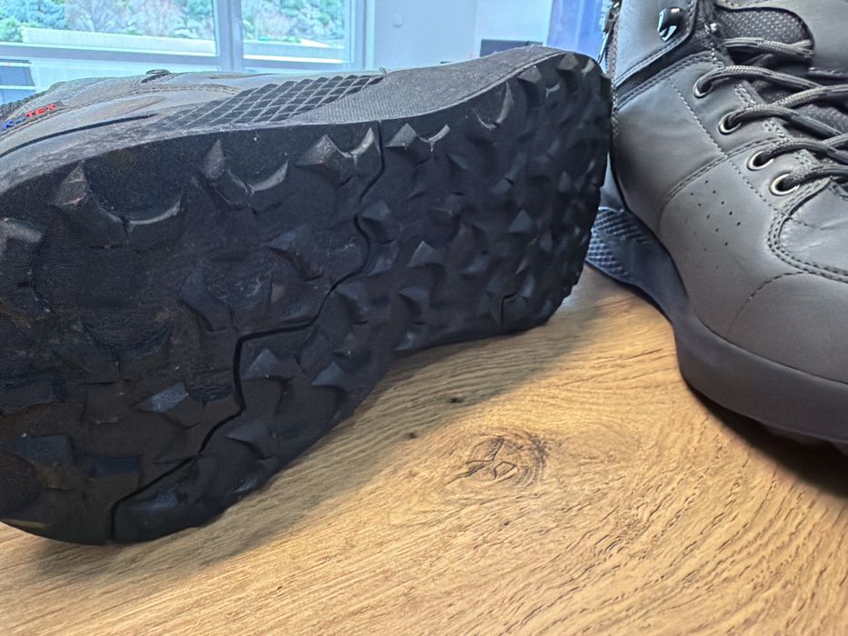 Buty zimowe KangaRoos 42 zalozone 2 razy stan idealny