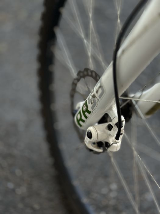 Bicicleta BTT SRAM