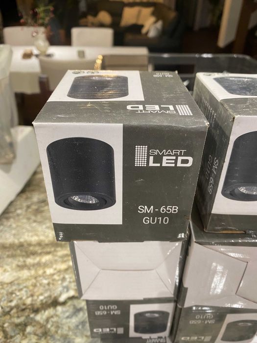 Zestaw osprzętu Simon 54 i opraw LED GU10 - Wyprzedaż po budowie!