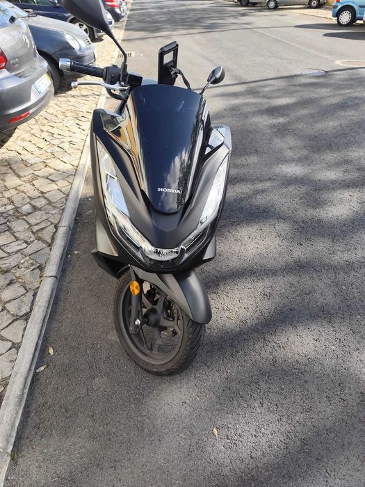 Honda PCX 125cc com garantia de fábrica até 2027