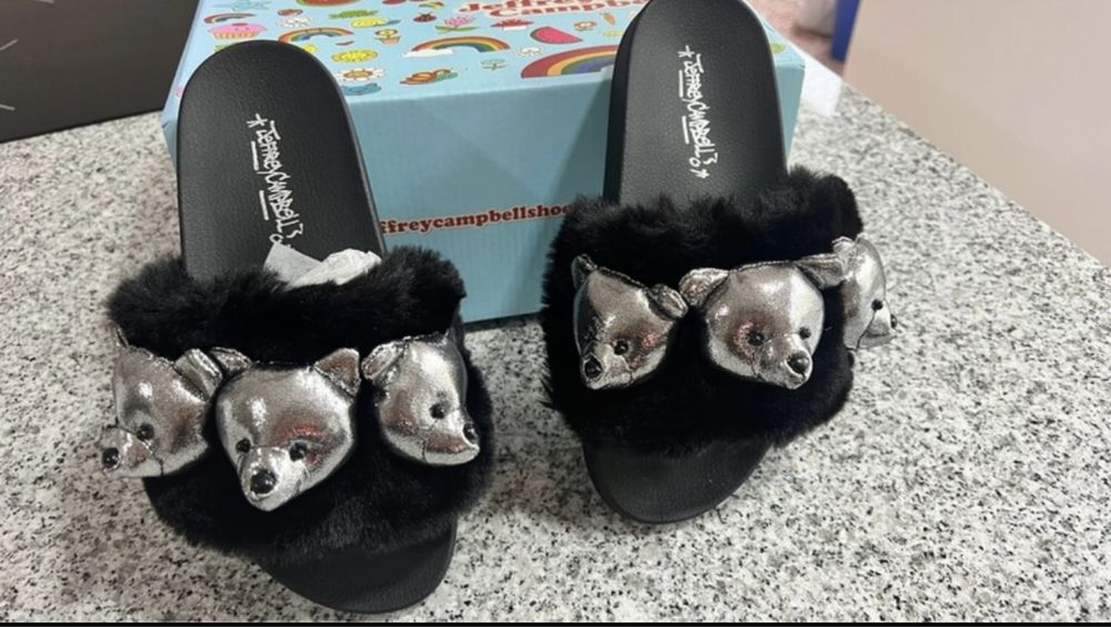 Chinelos Jeffrey Campbell