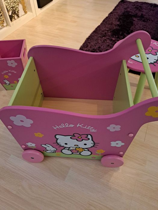 Mobiliario Hello Kitty