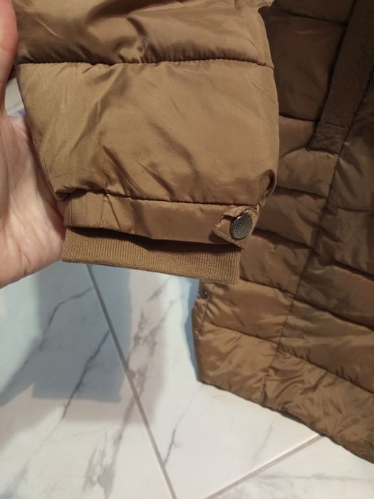 Зима куртка жіноча М