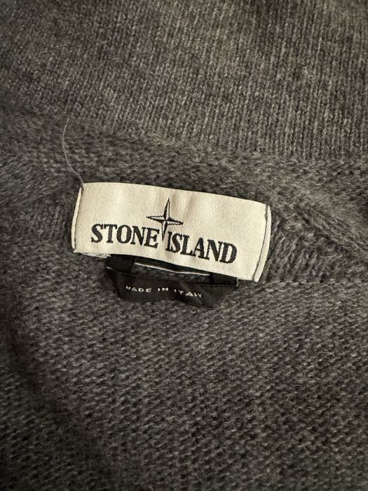 Кофта,світер stone island