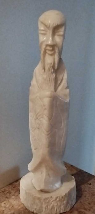 Escultura / Estatueta Sábio ancião chinês