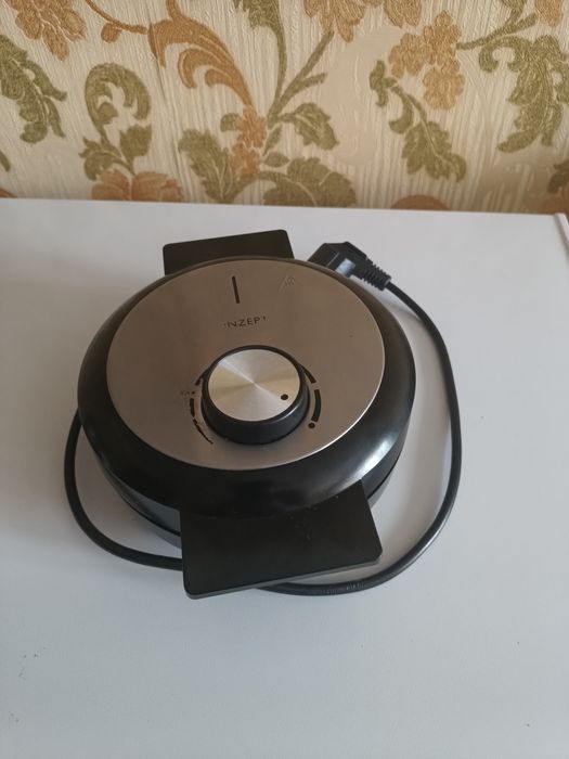 Вафельница Conzept 24992