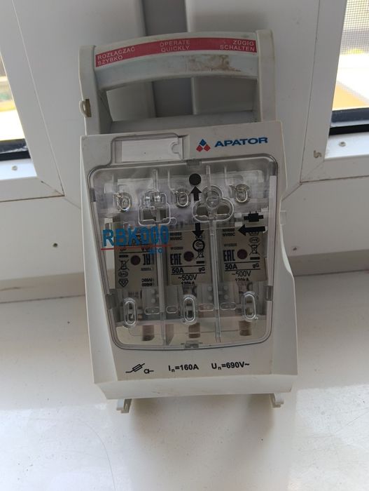 Rozłącznik Apator RBK 000 pro + 3 bezpieczniki